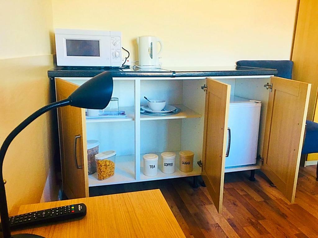 Heather'S Lodge Cheshunt Extérieur photo